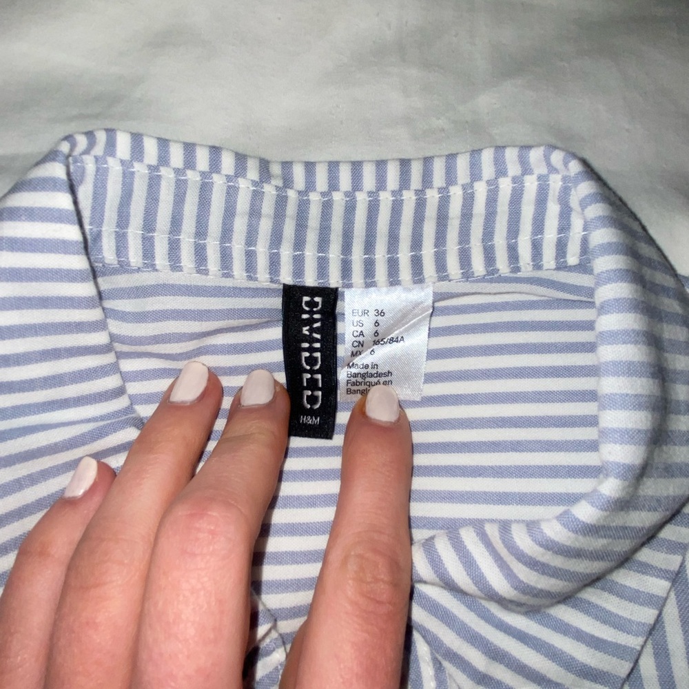White and blue button down - Picture 5 of 5